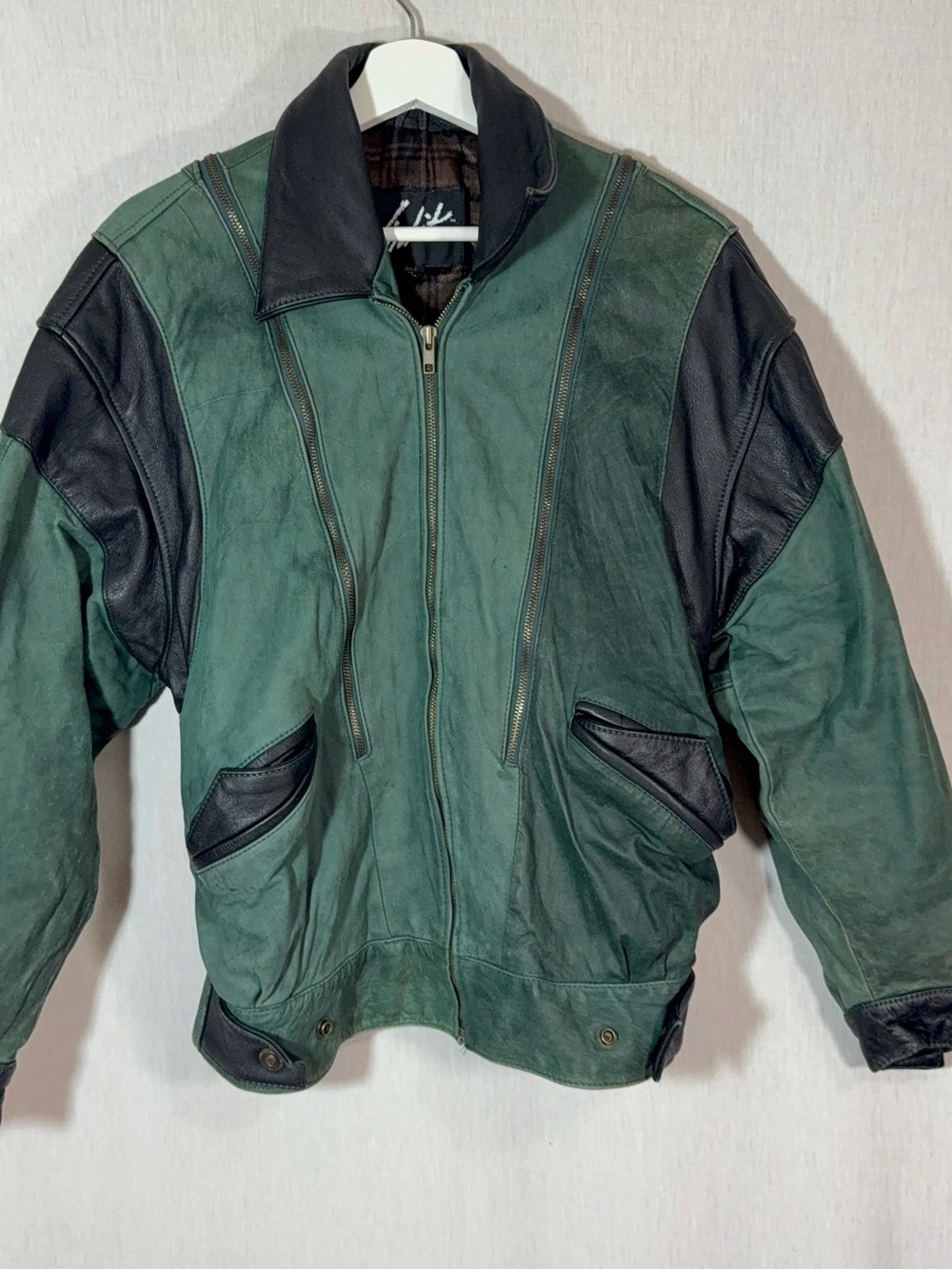 Winlit M True vintage green and black genuine leather bomber jacket